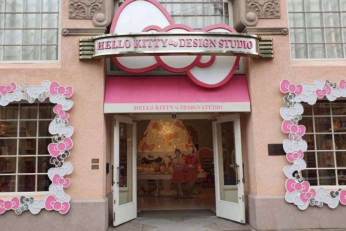 Universal Studios Japan - Hello Kitty Design Studio