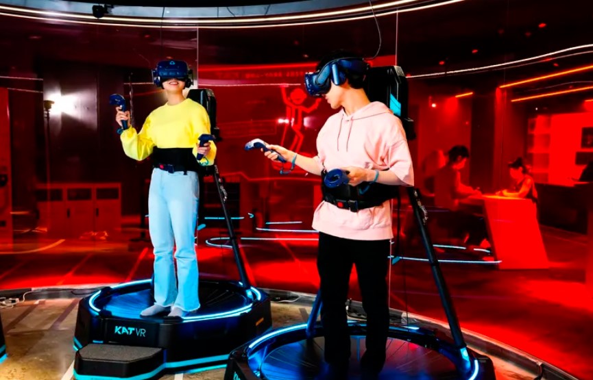 VR Experience at Red Tokyo Tower Digital Amusement Park