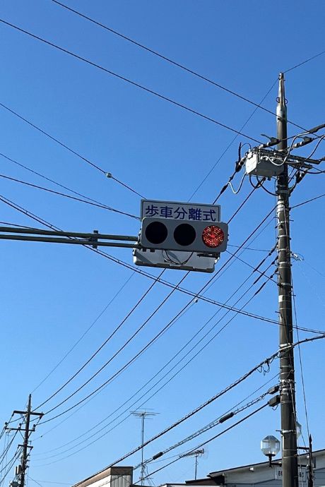 Overhead traffic light in Japan