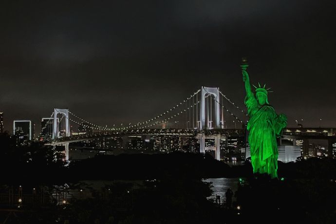 The Rainbow Bridge and Tokyo’s Statue of Liberty