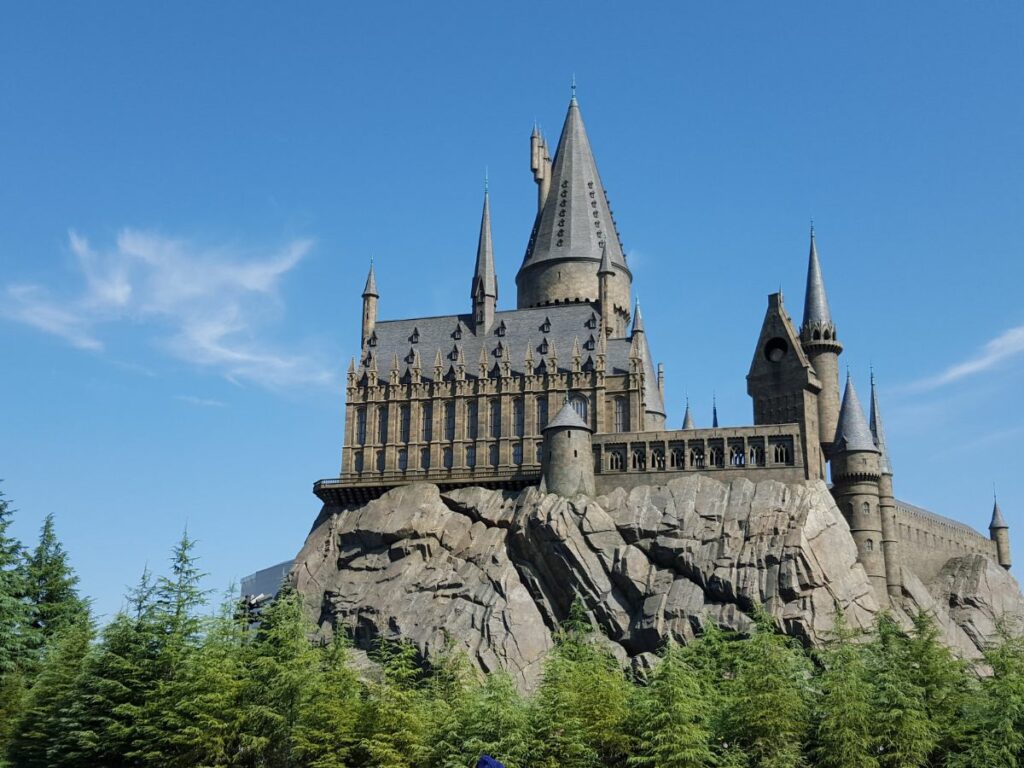 Hogwarts Castle in Harry Potter World in Universal Studios Japan (1)